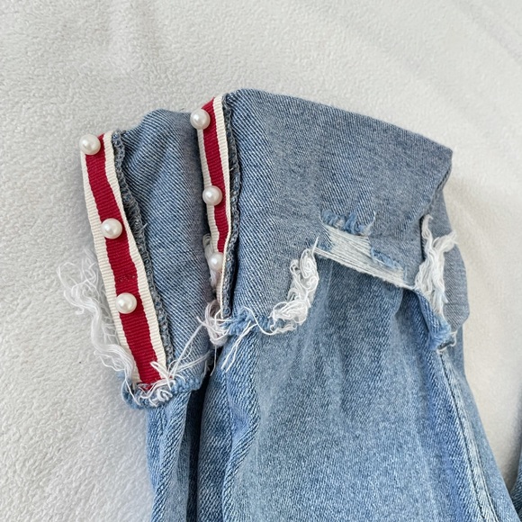 Zara basic dept straight leg jeans w/ pearl detail - Picture 2 of 4